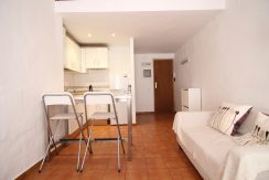 2017-08-04-12 2017-08-04-12 Studio for rent calle portal nou 2017 08 04 12