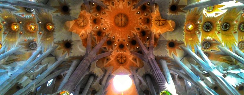 zidonito-mcbrain-g8LX7zxvHis-unsplash-830x323 zidonito-mcbrain-g8LX7zxvHis-unsplash-830x323 Historia de La Sagrada Familia zidonito mcbrain g8LX7zxvHis unsplash 830x323