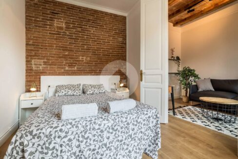 0e606ab3-e084-446c-8249-13f590995bf7-3