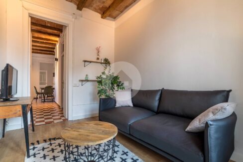 5d2bd826-3757-45ae-81ba-d4d8afac2ab7-3