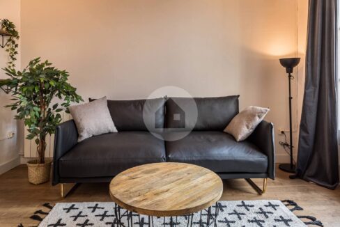 70c2f7fc-3bce-410a-924d-27511959f92a-3