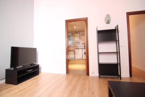 2f22cebd-4e33-4941-abaa-d22874763c4a-2