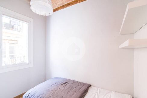 419ececb-c19a-41d4-bdcb-755bb2b84f74-1