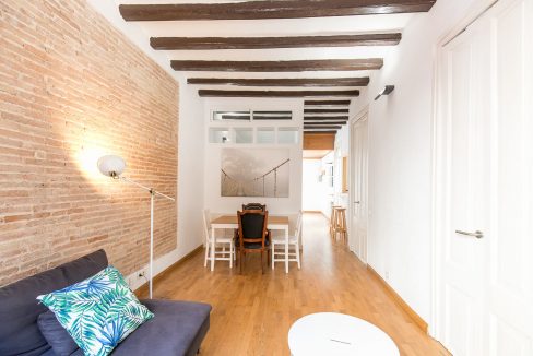 2 bedrooms carrer cera