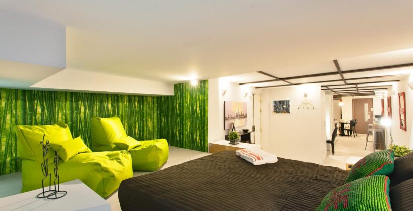 fully furnished  studio for rent with terrace, close to the center