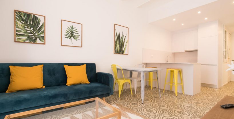 Newly renovated flat for rent with 2 double bedrooms, ideal for sharing