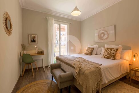 7f3ea5ec-6633-4c22-ae04-1bdc857af7f2-4