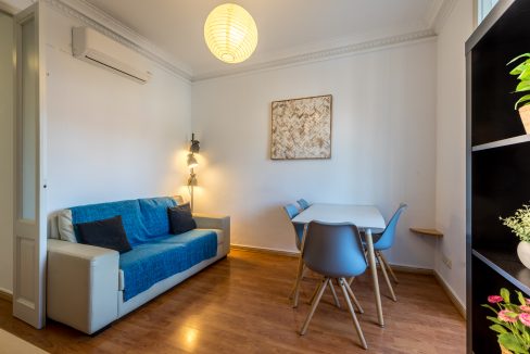 Beautiful apartment for rent with two double bedrooms and two bathrooms