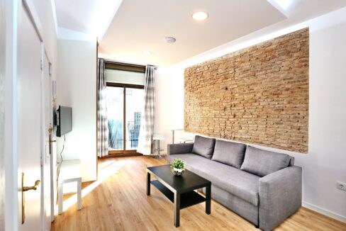 9f43cad2-67c6-4bed-ab86-b46b1a335154-1