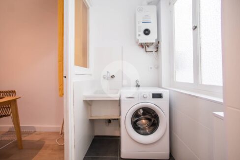 3a3b144b-3ffc-429f-9e4c-8a3723624bde