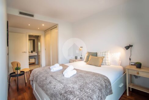 6d99fcda-09f7-42d2-876b-b9e05860e794-3