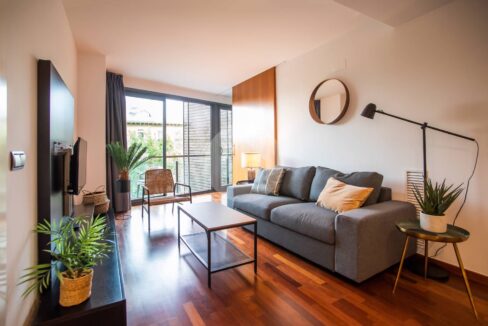 701adea3-1f1a-45cd-8c56-bf78e8e60599-3