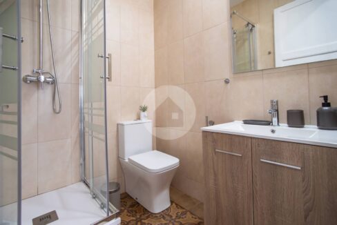 84bd004c-e773-4746-8210-ddbe84ccf5ef-1