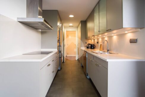 c6595dd1-4434-4e9a-8efa-a4417a2175ba-3