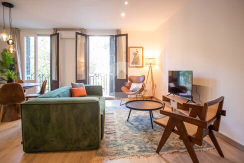 6bd6952f-7c41-4451-93d7-1cef23ac7bde-5