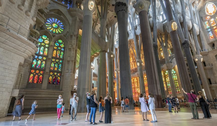 entrar en la sagrada familia