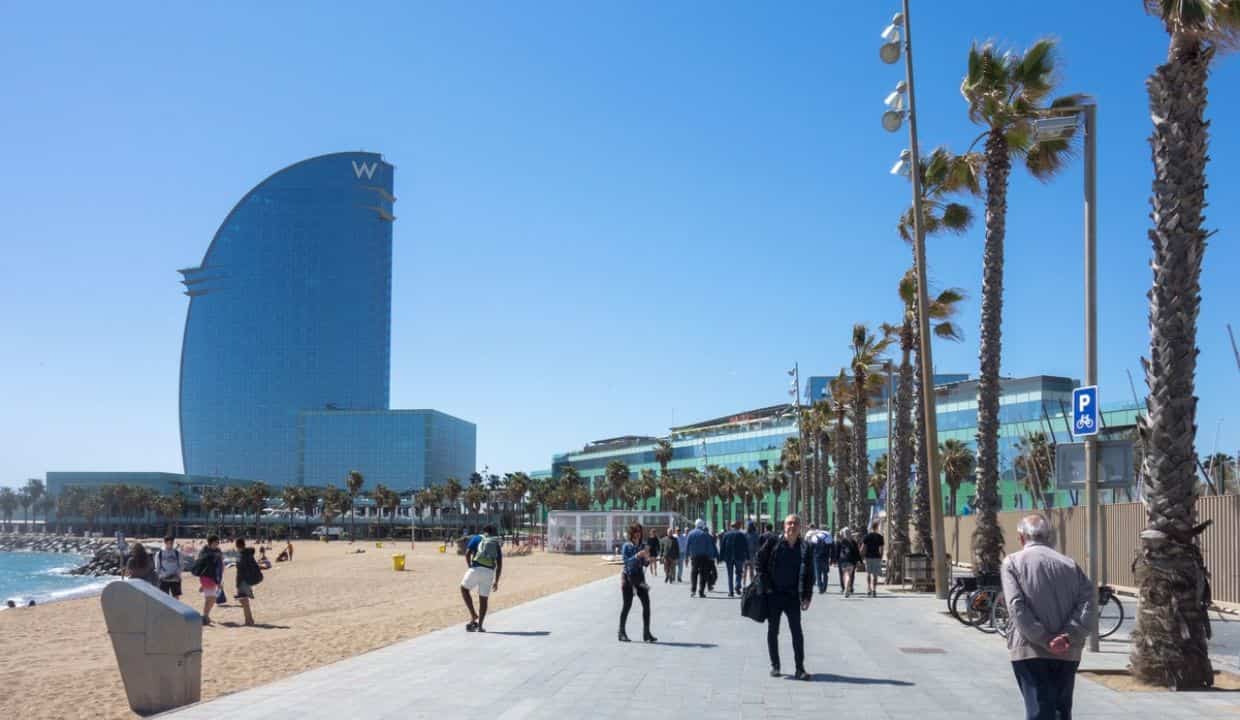 playa barceloneta