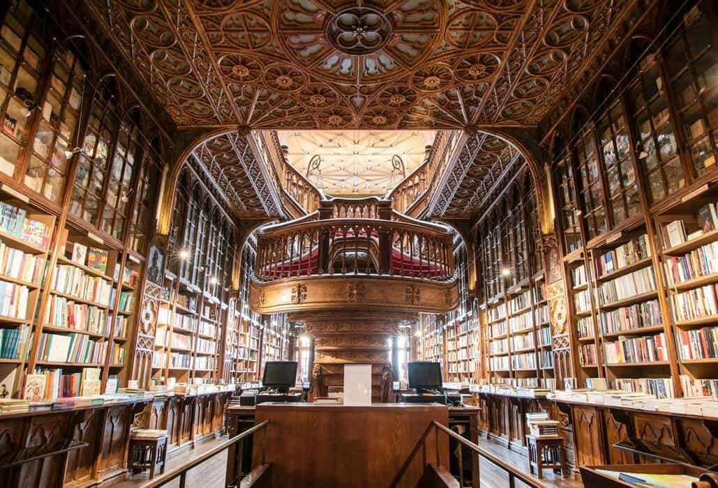 bibliothèque maçonnique-barcelone