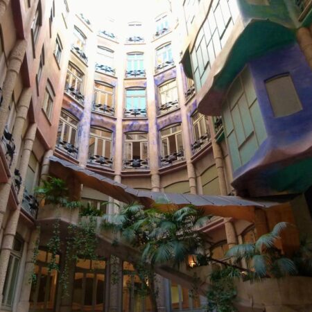 patio la pedrera