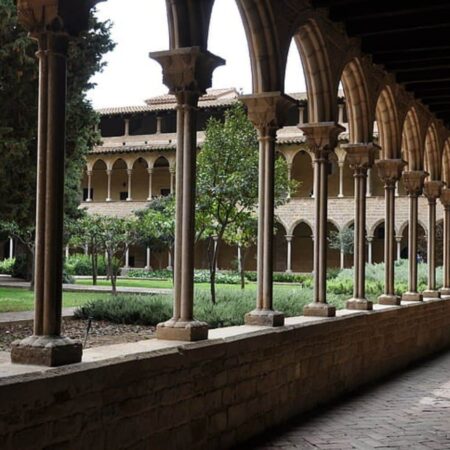 claustro monasterio de pedralbes