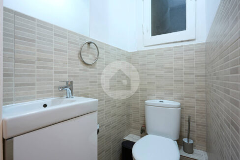 445868fc-db49-4c13-abbe-db5286c4c5c8-15