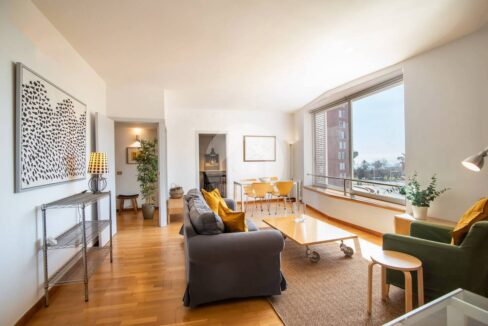 11e9a4c1-1a12-4503-bc04-2b6e874187bd-2