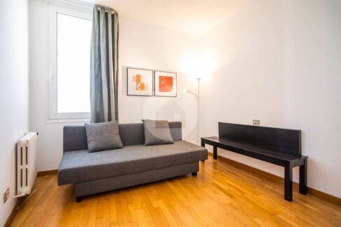 38474970-4a8b-46b4-a1bd-ce594a7615f6-2