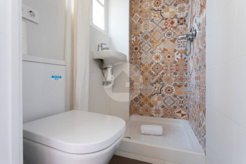 93bf2b10-07a5-40ee-a705-c0e4fb61e328-2