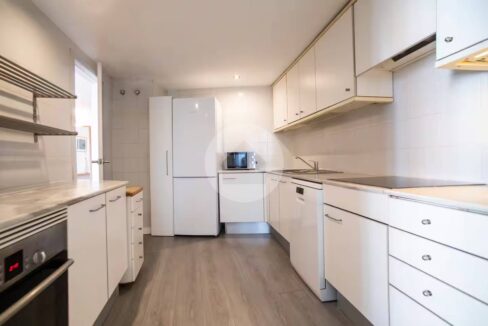 9f343186-22c1-4b9c-bb38-78b5d406519b-2