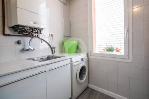 cbde390b-3baa-4d1e-9fab-2fd509c196f7-2