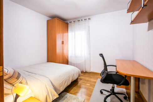 09133614-c2f1-42cd-802c-930428e1803f