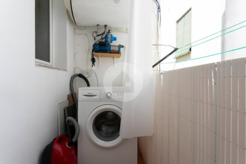 ebcd6521-806b-431a-90bb-1ee903bf5b12