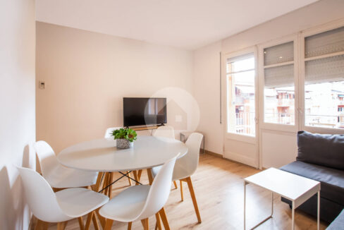 5b42a1df-4c8e-4381-af58-e1b9a9577a74