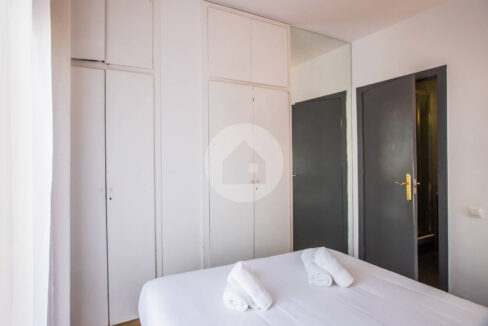 5bb058ee-8fdb-4ce1-939c-f2104f0312fa-1