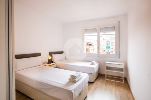 b73a28f3-b255-4c5e-919b-1b35baede055