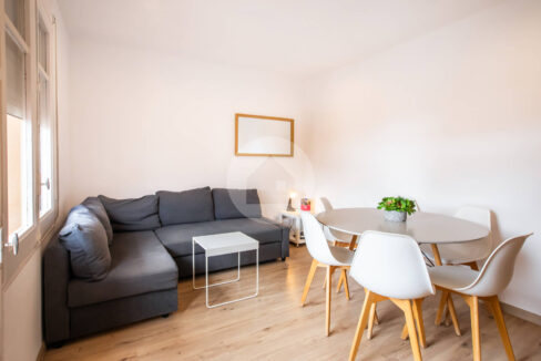 f01b1290-a5b2-4cca-b320-0fe9df4cd54e