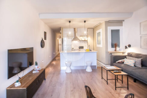 39d83058-b052-4c1b-9125-8c3efb242aed-1