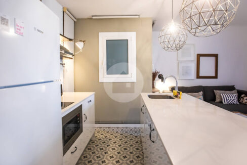 b2c87a37-1f2b-4832-b995-0dd335fd3066