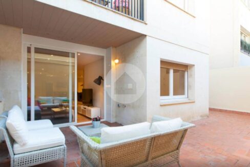 3674c464-426e-4c27-9460-6a67599ab3b7-1