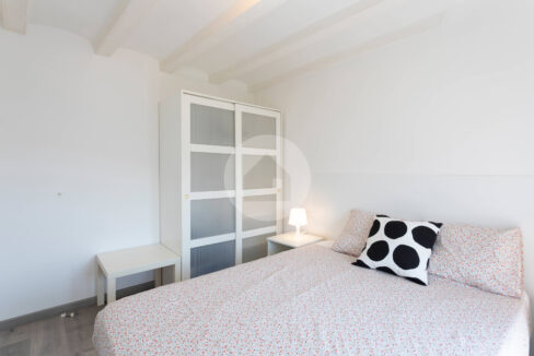 6f540bd0-34f5-41c6-ab8b-19afc8dbe6a1-7